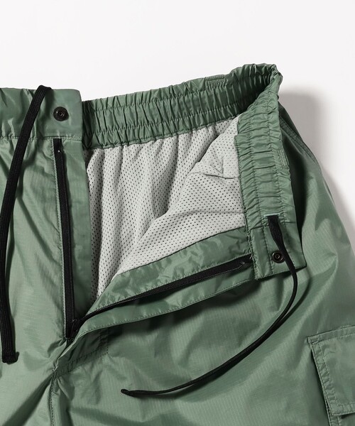 THE NORTH FACE(ザノースフェイス)の「THE NORTH FACE / BOUNDX BEAVER PANT(その他パンツ・メンズ・ブラック系その他4/ケリーグリーン・SMALL/LARGE/MEDIUM)」の5枚目の写真