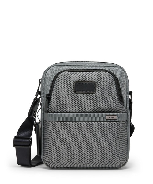 TUMI ALPHA ミディアム・クロスボディ　グレー TUMI ALPHA（アルファ） ミディアム・クロスボディ（ショルダーバッグ