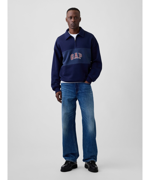 GAP（ギャップ）の「オーバーサイズ GAPロゴ 1/4ジップアップ スウェットシャツ（スウェット・メンズ・ブラック/ネイビー/グリーン・M/L/S/XS/XL）」の5枚目の写真