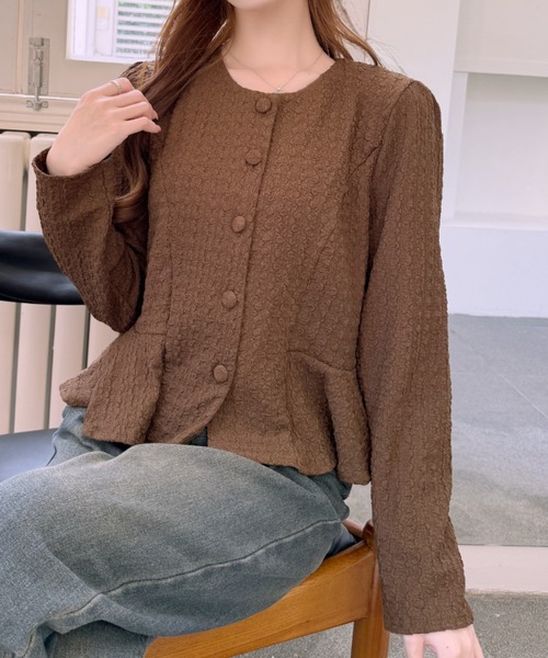 Ada.(エイダ)の「ふくれジャガード ペプラム カーディガン(カーディガン/ボレロ・レディース・ブラック/アイボリー/ブラウン・FREE)」の8枚目の写真