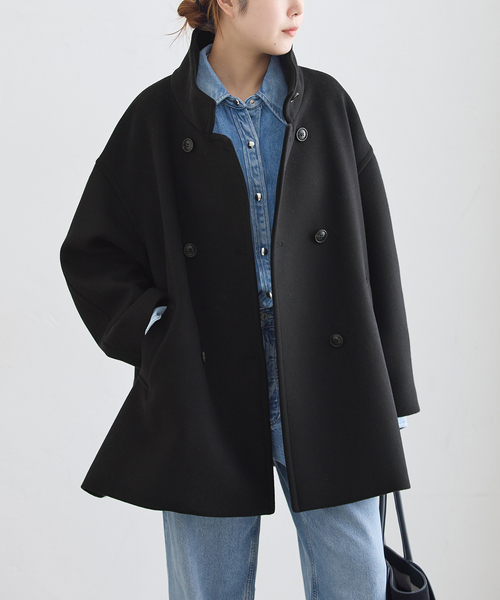 journal standard L'essage(ジャーナルスタンダードレサージュ)の「MANTECO/FABRICA ショートスタンドコート(その他アウター・レディース・カーキ/ネイビー/ブラック・38/36)」の1枚目の写真