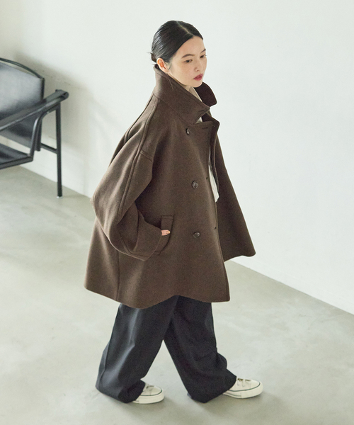 journal standard L'essage(ジャーナルスタンダードレサージュ)の「MANTECO/FABRICA ショートスタンドコート(その他アウター・レディース・カーキ/ネイビー/ブラック・38/36)」の17枚目の写真