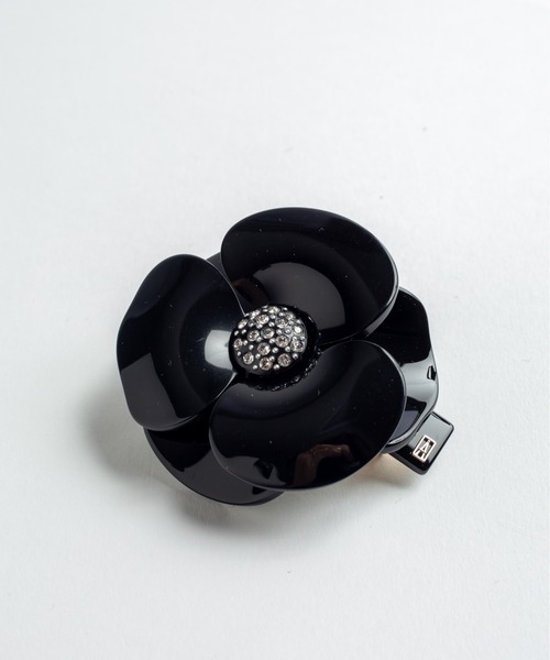 ALEXANDRE DE PARIS(アレクサンドルドゥパリ)の「【ALEXANDRE DE PARIS】バレッタ ヘアーアクセサリー CAMELIA PASTEL 6cm(バレッタ/ヘアクリップ・レディース・ネイビー/ブラック・FREE)」の2枚目の写真