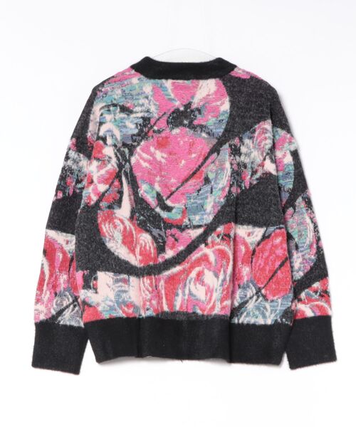 Desigual(デシグアル)の「M.C. Lacroix Oversized Floral Print Knit / M.C. ラクロワ オーバーサイズフローラルプリントニット(ニット/セーター・レディース・ブラック・S/M/L)」の2枚目の写真