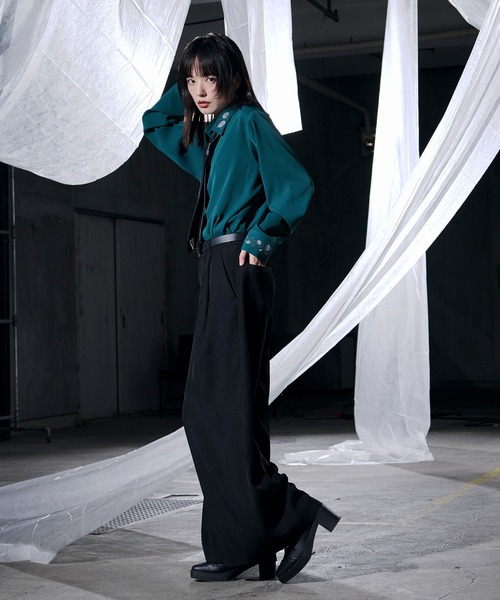 Ellno Loset（エルノロゼット）の「【UVカット＆イージーケア】ローズ刺繍シャツ/26LS（シャツ/ブラウス・メンズ・ブラック/ブルーグリーン/チャコール/オフホワイト・LARGE/MEDIUM/SMALL）」の21枚目の写真