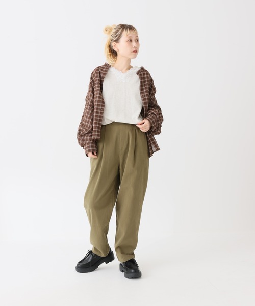 HEART MARKET（ハートマーケット）の「レース付長袖インナー（Tシャツ/カットソー・レディース・ブラック/チャコール/ホワイト/オートミール・LARGE/MEDIUM）」の9枚目の写真