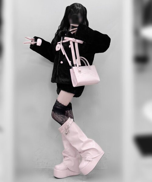 OLIVE des OLIVE(オリーブデオリーブ)の「【インフルエンサー企画】miko ribbon fur coat(その他アウター・レディース・ピンク/ブラック・FREE)」の9枚目の写真