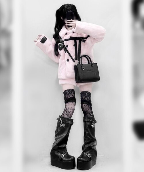 OLIVE des OLIVE(オリーブデオリーブ)の「【インフルエンサー企画】miko ribbon fur coat(その他アウター・レディース・ピンク/ブラック・FREE)」の16枚目の写真