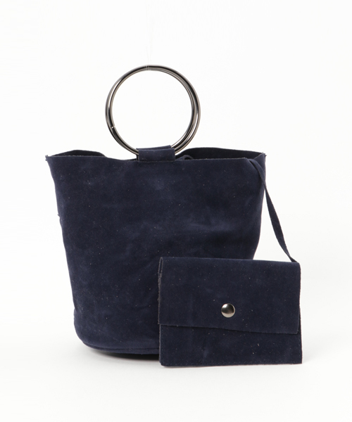 Re:EDIT（リエディ）の「[リエディ]ミニケース付バケツ風2WAYバッグ/鞄/BAG/ショルダーバッグ/ハンドバック（ショルダーバッグ・レディース・ブラック/ワイン/カーキ/ネイビー/キャメル/グレー・FREE）」の4枚目の写真