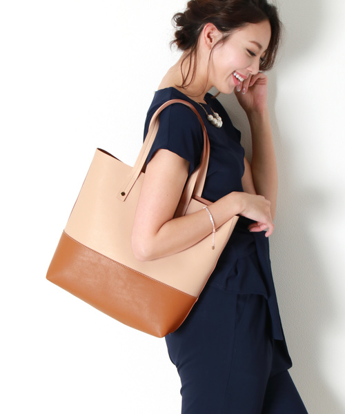 sankyo shokai（サンキョウショウカイ）の「バイカラー フェイクレザー トートバッグ（トートバッグ・レディース・その他3/その他5/その他1/その他2/その他4/キャメル/ブラック×レッド/ピンク×イエロー/ピンクベージュ/コーラルピンク・FREE）」の5枚目の写真