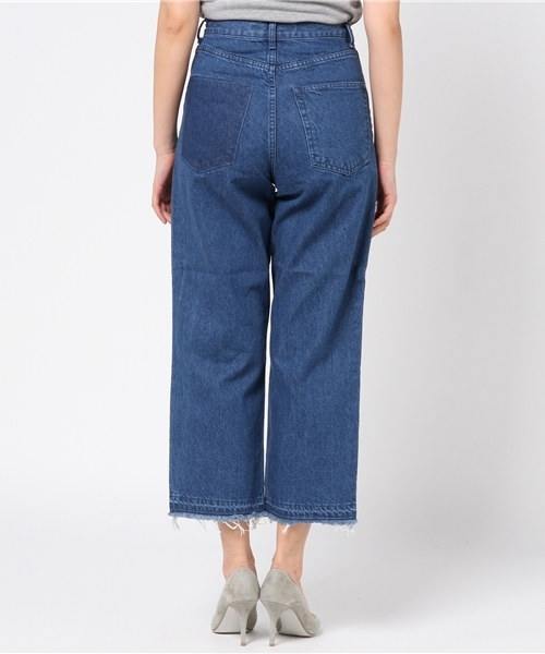 Khaju（カージュ）の「Khaju:5ポケットフライドヘムデニム（デニムパンツ・レディース・ブラック/ブルー・26/27）」の5枚目の写真