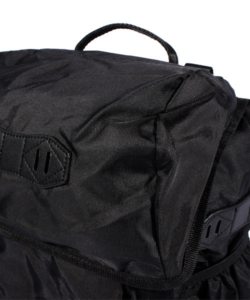 ８(eight)（エイト）の「スクエア リュックサック リュック ナイロン（バックパック/リュック・メンズ・グレー/ブラック/ホワイト・FREE）」の11枚目の写真