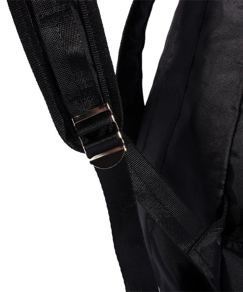 ８(eight)（エイト）の「スクエア リュックサック リュック ナイロン（バックパック/リュック・メンズ・グレー/ブラック/ホワイト・FREE）」の16枚目の写真