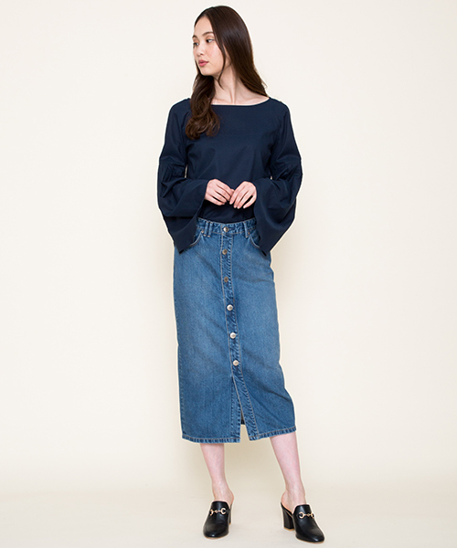 Moname（モナーム）の「Moname   タイトスカート デニム   MIDDLE SKIRT(ミドルスカート)/41173231 　（デニムスカート・レディース・ライトブルー・S/M）」の2枚目の写真