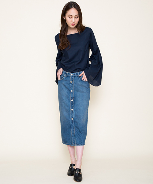 Moname（モナーム）の「Moname   タイトスカート デニム   MIDDLE SKIRT(ミドルスカート)/41173231 　（デニムスカート・レディース・ライトブルー・S/M）」の3枚目の写真