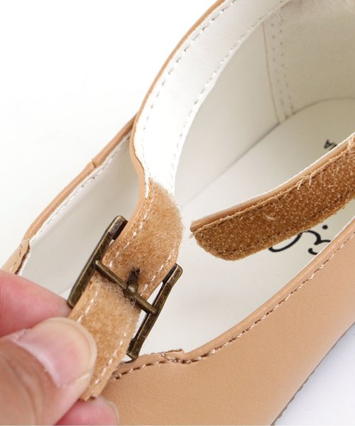 apres les cours（アプレレクール）の「2WAYワンストラップパンプス（パンプス・キッズ・ベージュ/ブラック/グリーン・15 /18/16/19/20/14/17）」の9枚目の写真