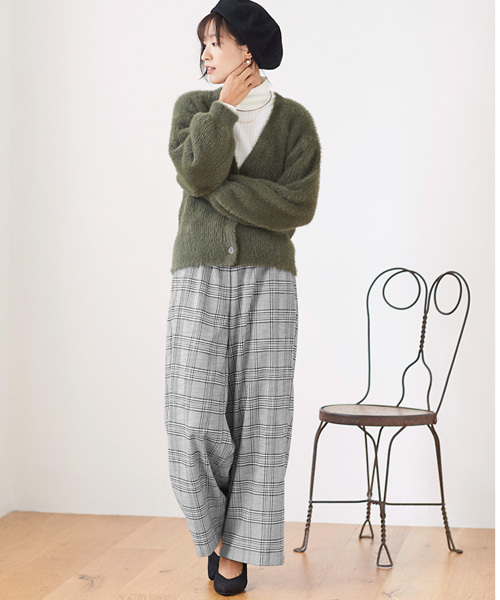 Pierrot(ピエロ)の「ウエストリボンチェック柄ワイドパンツ(その他パンツ・レディース・ブラック/ブラック系その他/ブラウン・L/M)」の6枚目の写真