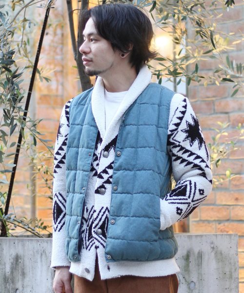 417 EDIFICE（フォーワンセブンエディフィス）の「◇TAION / タイオン V NECK DENIM BUTTON ダウンベスト（ダウンベスト・メンズ・ネイビー/ブルー系その他・SMALL/MEDIUM/LARGE/X-LARGE）」の22枚目の写真