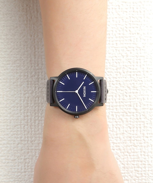 NIXON(ニクソン)の「THE PORTER LEATHER(アナログ腕時計・メンズ・インディゴブルー/ブラック系その他/ブルー系その他/バーガンディー/シルバー×ブラック/ブラック系その他2/ブルー/ブラウン系その他/ゴールド系その他/ブラウン系その他2・FREE/ONE SIZE)」の6枚目の写真