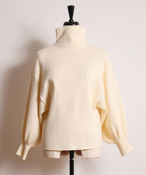 &. NOSTALGIA（アンドドットノスタルジア）の「バルーンスリーブ