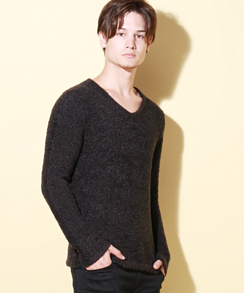 SHIPS JET BLUE(シップスジェットブルー)の「JB: モール/Vネックニット■(ニット/セーター・メンズ・ブラック/チャコールグレー/ネイビー/ワイン/グリーン・SMALL/MEDIUM/LARGE)」の14枚目の写真