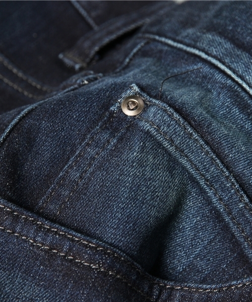 BEAMS(ビームス)の「□BEAMS / スリム ストレッチ デニム(デニムパンツ・メンズ・ブラック/インディゴブルー・SMALL/MEDIUM/LARGE/X-LARGE)」の10枚目の写真