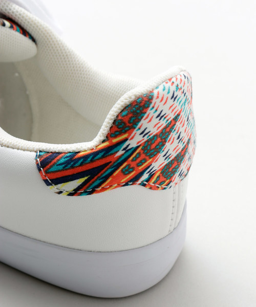 チャイハネ（チャイハネ）の「【チャイハネ】織り柄プリントスニーカー レディースサイズ（スニーカー・レディース・ホワイト/ブラック・M/L）」の11枚目の写真