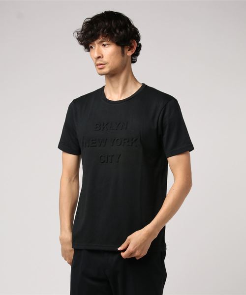 STYLEBLOCK（スタイルブロック）の「凸エンボスロゴ半袖Tシャツ（Tシャツ/カットソー・メンズ・ホワイト/ブラック・LL/M/L）」の2枚目の写真