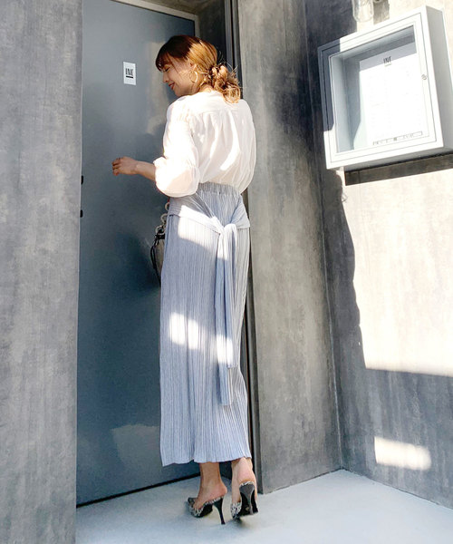 CIEL'AIR（シエルエアー）の「【CIEL'AIR/シエルエアー】ウエストリボンプリーツロングスカート（セットアップアイテム）（スカート・レディース・グレー/ベージュ・FREE）」の8枚目の写真
