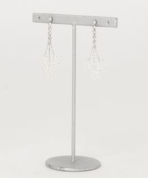 小枝ワイヤーピアス