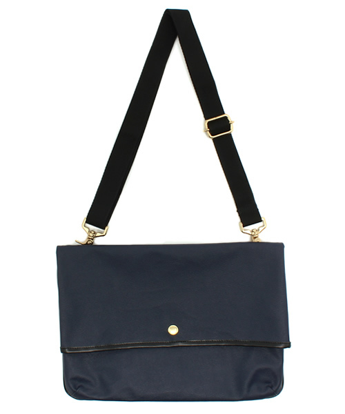 BEAUTY&YOUTH UNITED ARROWS（ビューティーアンドユースユナイテッドアローズ）の「BY コーティング クラッチショルダーバッグ ¨ ∴ §§◆（ショルダーバッグ・メンズ・ダークグリーン/ネイビー/グレー/ブラック/コバルトブルー/その他1・フリー）」の18枚目の写真