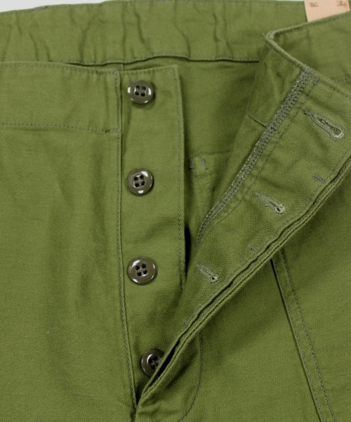JOURNAL STANDARD（ジャーナルスタンダード）の「ミリタリーバックサテンベイカーパンツ #（その他パンツ・メンズ・カーキ/グリーン系その他/ホワイト/ベージュ・LARGE/SMALL/MEDIUM）」の8枚目の写真