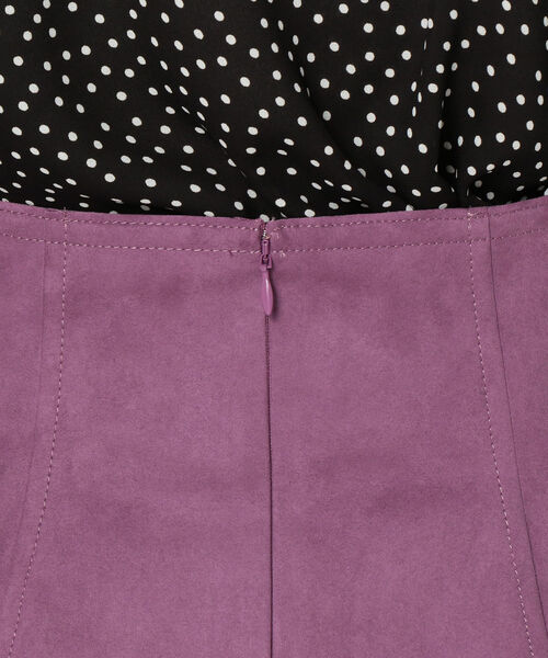 NOLLEY’S（ノーリーズ）の「人工皮革タイトロングスリットスカート（スカート・レディース・ダークブラウン/ライトパープル・38/36）」の22枚目の写真