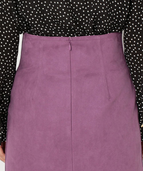 NOLLEY’S（ノーリーズ）の「人工皮革タイトロングスリットスカート（スカート・レディース・ダークブラウン/ライトパープル・38/36）」の13枚目の写真