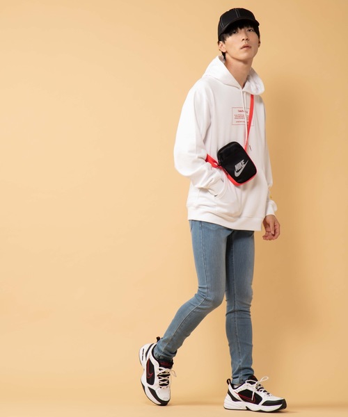 NIKE(ナイキ)の「WEGO/NIKE ヘリテージスモールアイテム(ショルダーバッグ・メンズ・カーキ/ブラック・FREE)」の15枚目の写真