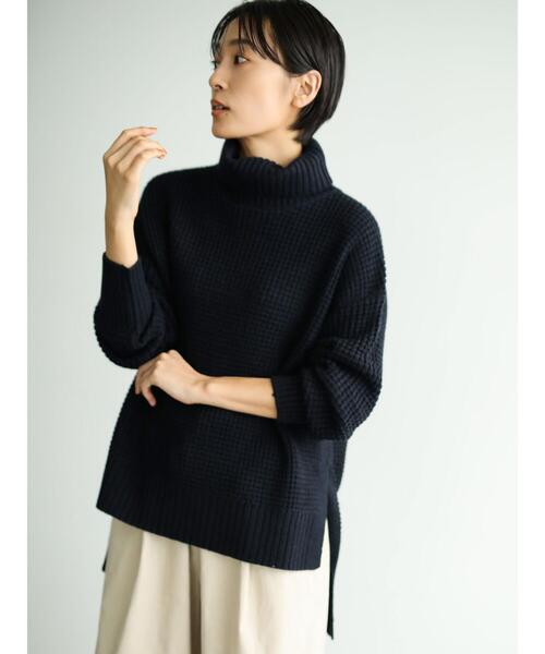 AMERICAN HOLIC(アメリカンホリック)の「ワッフルタートル裾スリットニットチュニック *(ニット/セーター・レディース・ブラウン/ベージュ系その他2/グリーン/ネイビー/パープル・M/L)」の8枚目の写真