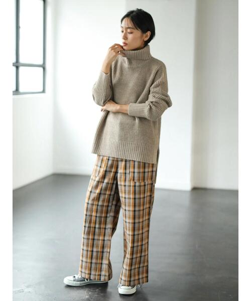 AMERICAN HOLIC(アメリカンホリック)の「ワッフルタートル裾スリットニットチュニック *(ニット/セーター・レディース・ブラウン/ベージュ系その他2/グリーン/ネイビー/パープル・M/L)」の14枚目の写真