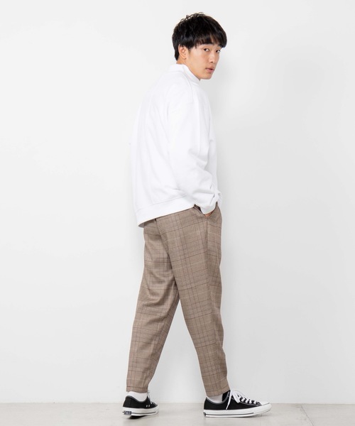 WEGO(ウィゴー)の「WEGO/カラービッグシルエットモックネックプルオーバー(スウェット・メンズ・ホワイト/ブラック/ベージュ/パープル・SMALL/MEDIUM/LARGE)」の10枚目の写真