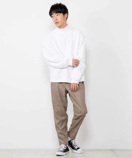 WEGO(ウィゴー)の「WEGO/カラービッグシルエットモックネックプルオーバー(スウェット・メンズ・ホワイト/ブラック/ベージュ/パープル・SMALL/MEDIUM/LARGE)」の11枚目の写真