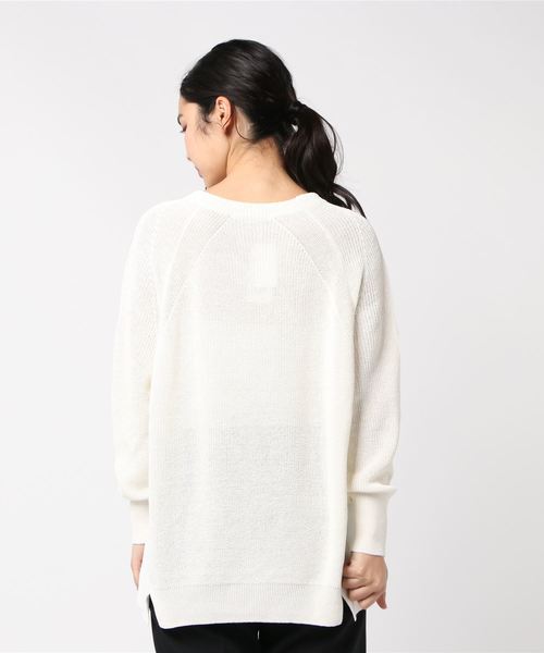 NOLLEY’S Sophi(ノーリーズソフィ)の「リネン混片畦Vネックプルオーバーニット(ニット/セーター・レディース・オフホワイト/ミント/キャメル・38)」の22枚目の写真