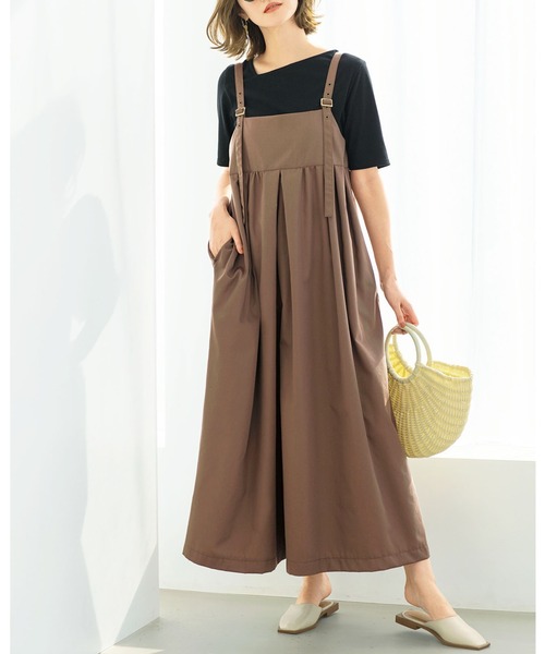 GeeRA（ジーラ）の「リブアシメネックＴシャツ（Tシャツ/カットソー・レディース・ベージュ/レッド/ブラウン/ブラック/オフホワイト・LARGE/XX-LARGE/MEDIUM/X-LARGE/SMALL）」の11枚目の写真