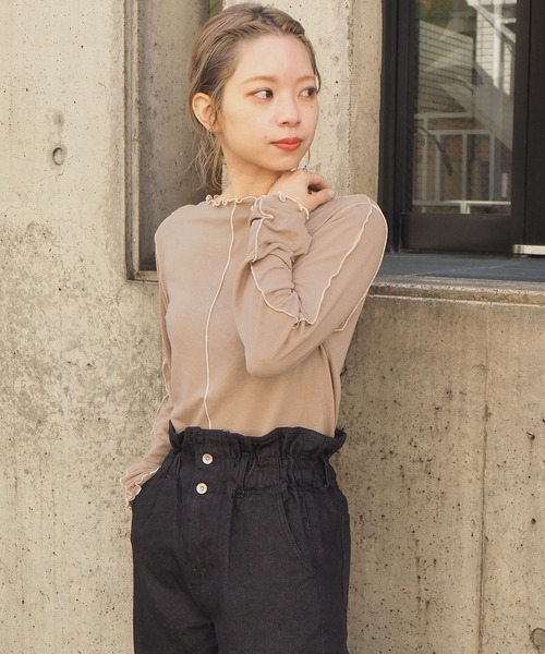 tiptop（ティップトップ）の「メロウ切り替えボートネックロンT（Tシャツ/カットソー・レディース・オフホワイト/ブラック/ベージュ・FREE）」の5枚目の写真