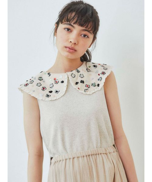 merry jenny(メリージェニー)の「floralスパンコールカットソー(Tシャツ/カットソー・レディース・アイボリー/ベージュ/グレー・FREE)」の4枚目の写真