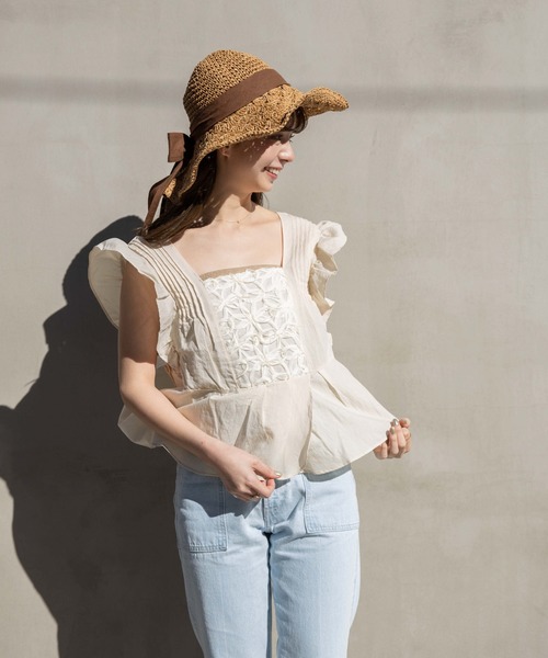 flower（フラワー）の「フリルフラワートップ（シャツ/ブラウス・レディース・アイボリー/ベージュ・FREE）」の3枚目の写真