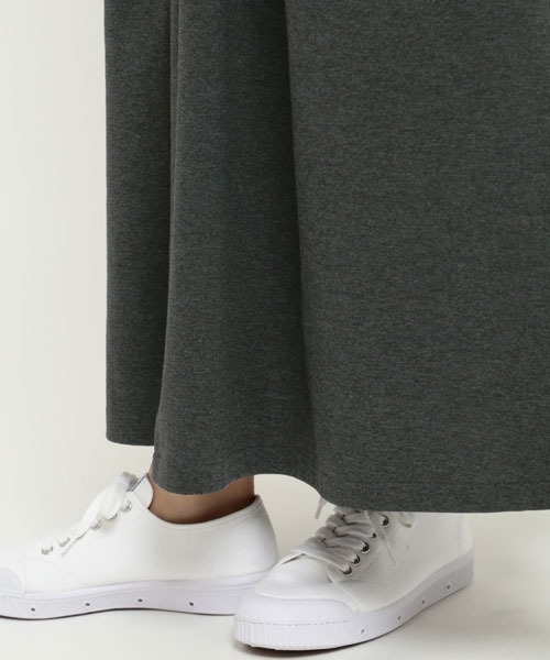 SUNSPEL(サンスペル)の「WOMEN’S LONG STAPLE COTTON JERSEY(スカート・レディース・ブラック/チャコール・2)」の11枚目の写真