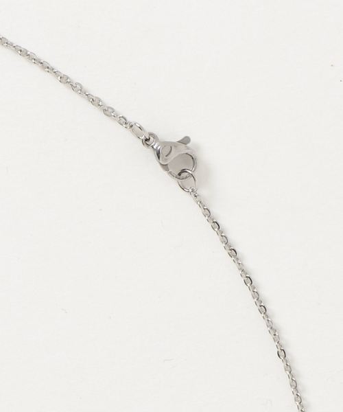 WEGO(ウィゴー)の「WEGO/ラインストーンリングチェーンネックレス(ネックレス・メンズ・シルバー/ブルー/ブラック・FREE)」の5枚目の写真