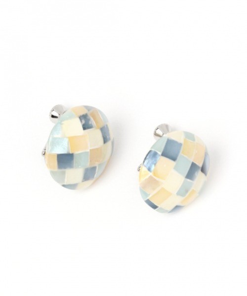 GLOBAL WORK（グローバルワーク）の「2WAYモザイクシェルイヤリング/881695（イヤリング・レディース・ピンク/その他1/ライトイエロー・FREE）」の7枚目の写真