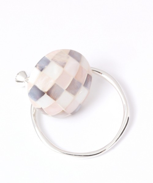 GLOBAL WORK（グローバルワーク）の「2WAYモザイクシェルイヤリング/881695（イヤリング・レディース・ピンク/その他1/ライトイエロー・FREE）」の10枚目の写真