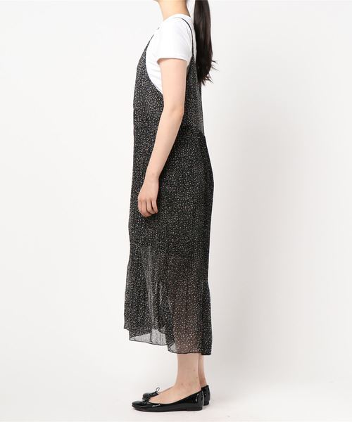 fifth（フィフス）の「小花柄ギャザーキャミワンピセット（ワンピース・レディース・グリーン/オレンジ/ブラック・MEDIUM）」の5枚目の写真