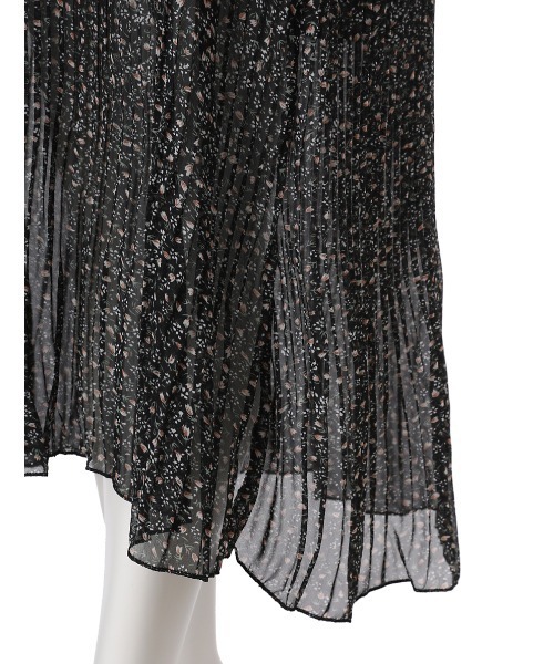 fifth（フィフス）の「小花柄ギャザーキャミワンピセット（ワンピース・レディース・グリーン/オレンジ/ブラック・MEDIUM）」の12枚目の写真